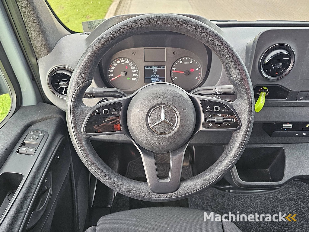 MERCEDES-BENZ SPRINTER 316 l2h2 mbux trekhaak
