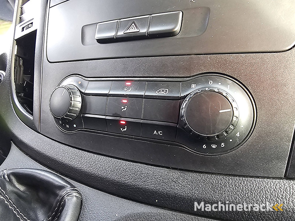 MERCEDES-BENZ VITO 111 lang