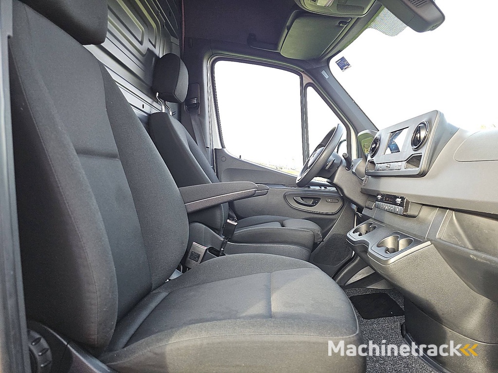 MERCEDES-BENZ SPRINTER 316 l2h2 mbux rwd!