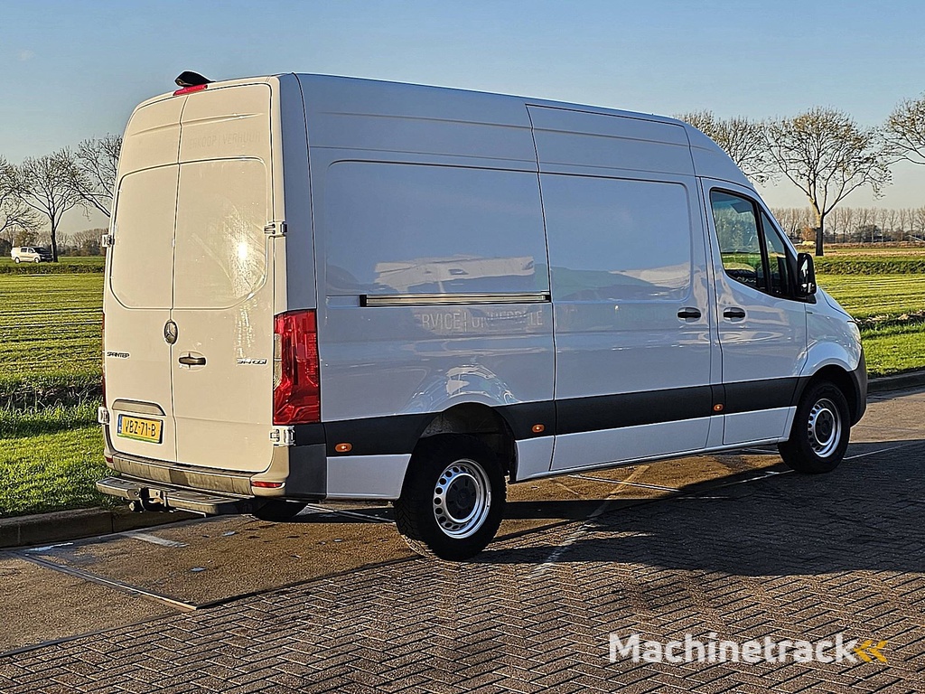 MERCEDES-BENZ SPRINTER 314 l2h2 rwd mbux autom!