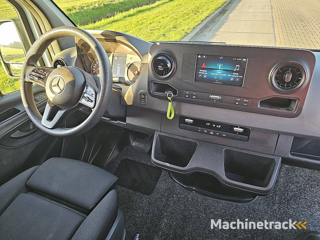 MERCEDES-BENZ SPRINTER 314 l2h2 rwd mbux autom!
