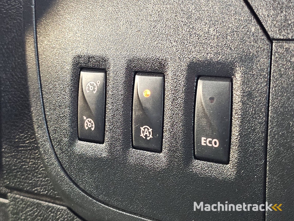 RENAULT MASTER 2.3 dub.cab kipper airco