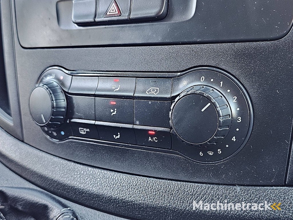 MERCEDES-BENZ VITO 109 l3 xl 9persoons ac!