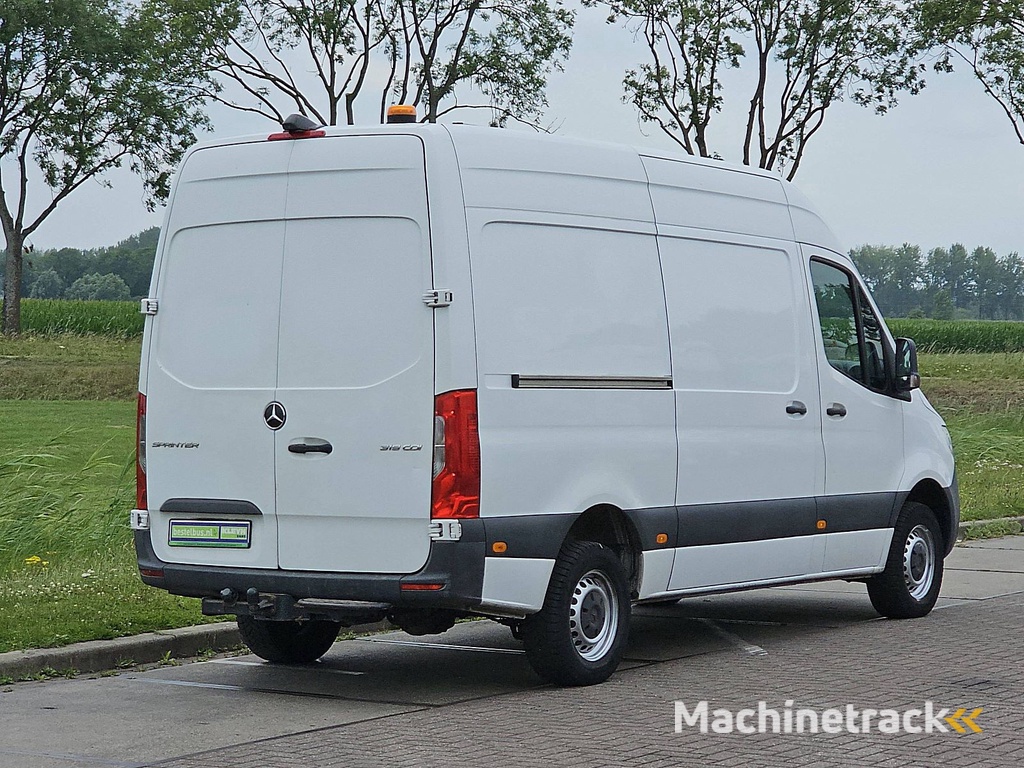 MERCEDES-BENZ SPRINTER 319 l2h2 v6 3.5t-trekh.