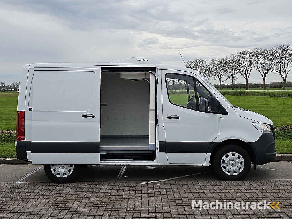 MERCEDES-BENZ SPRINTER 311 cdi frigo l1h1