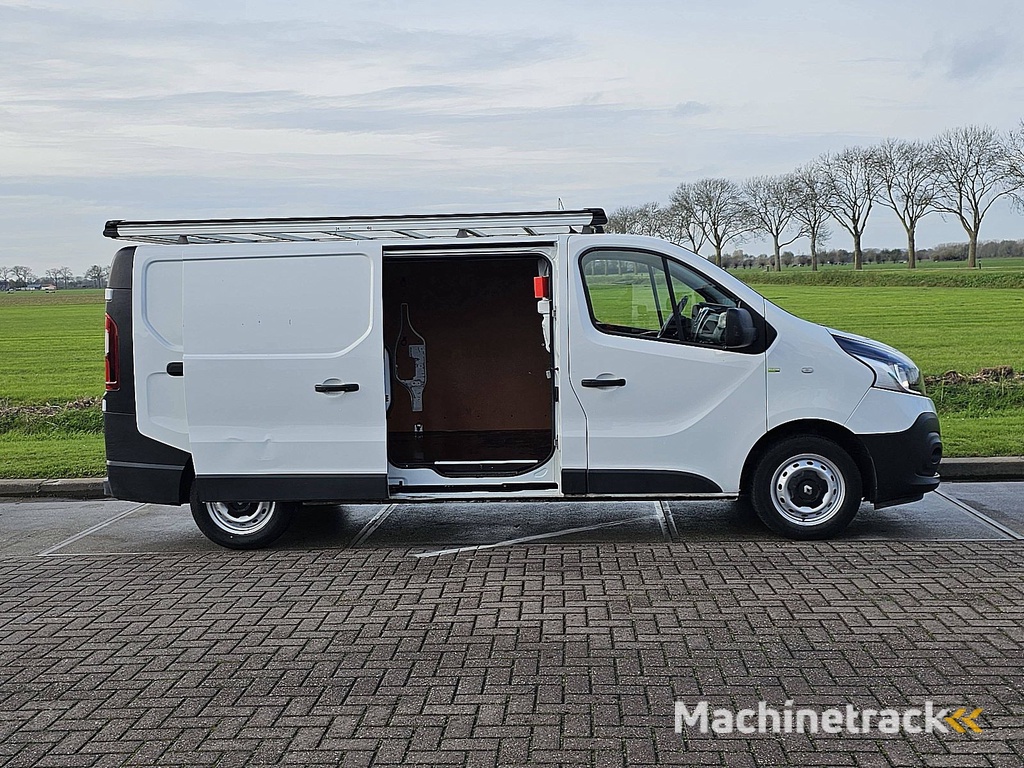 RENAULT TRAFIC 1.6 DCI