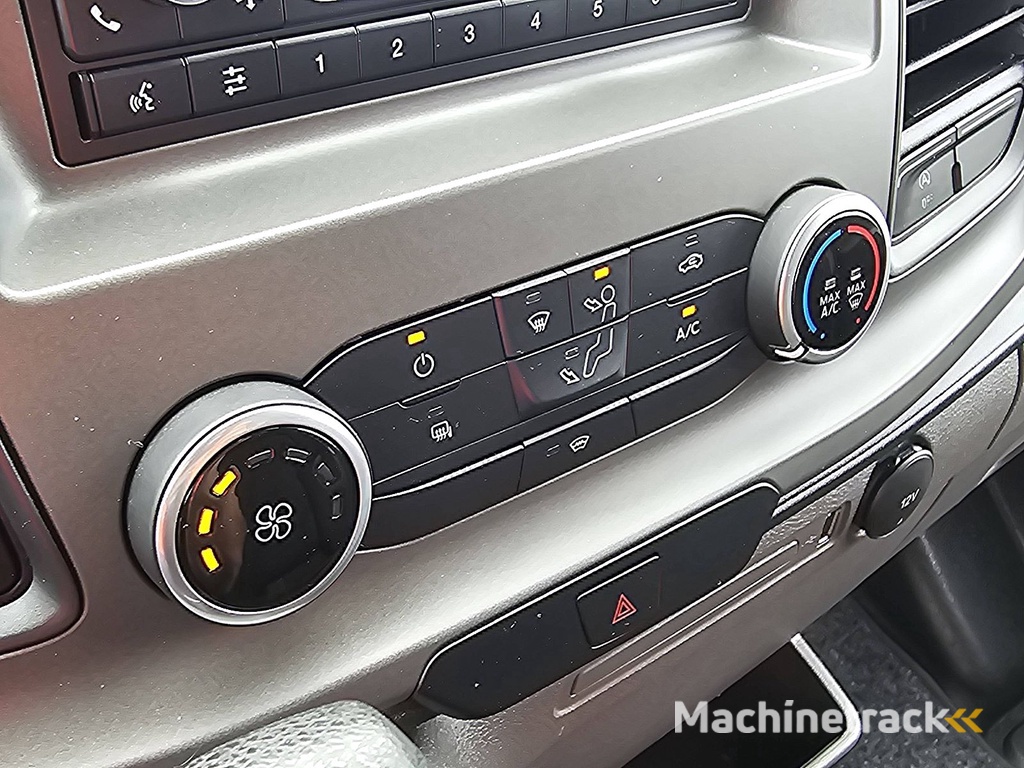 FORD TRANSIT 350 ac automaat euro6