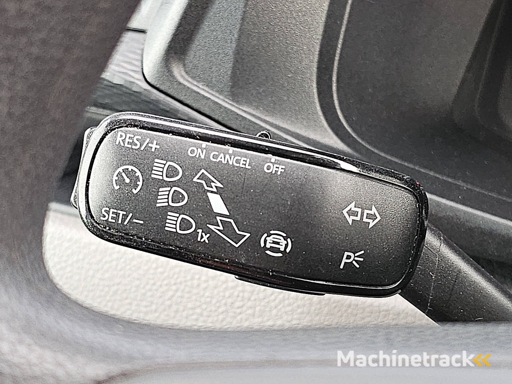 VOLKSWAGEN TRANSPORTER 2.0 TDI l2h1 automaat