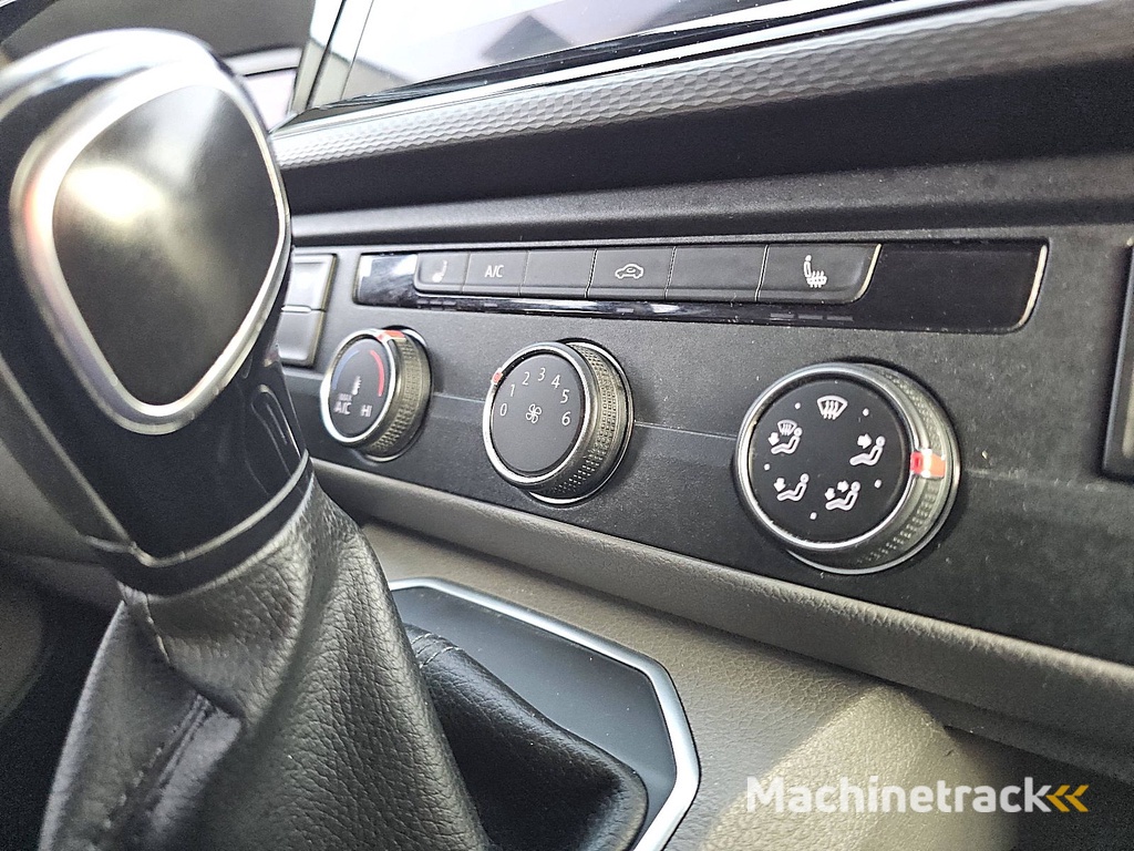 VOLKSWAGEN TRANSPORTER 2.0 TDI l2 bulli led acc nap