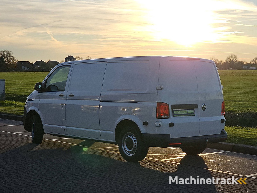 VOLKSWAGEN TRANSPORTER 2.0 TDI l2h1 navi 4 motion