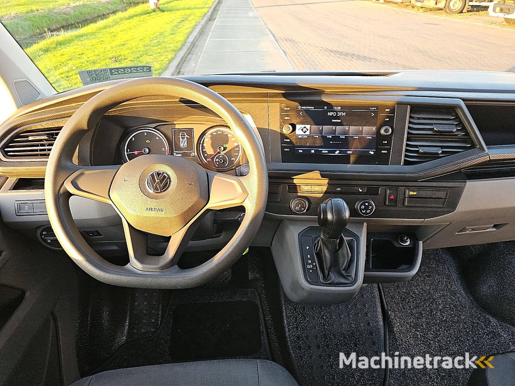 VOLKSWAGEN TRANSPORTER 2.0 TDI l2h1 navi 4 motion