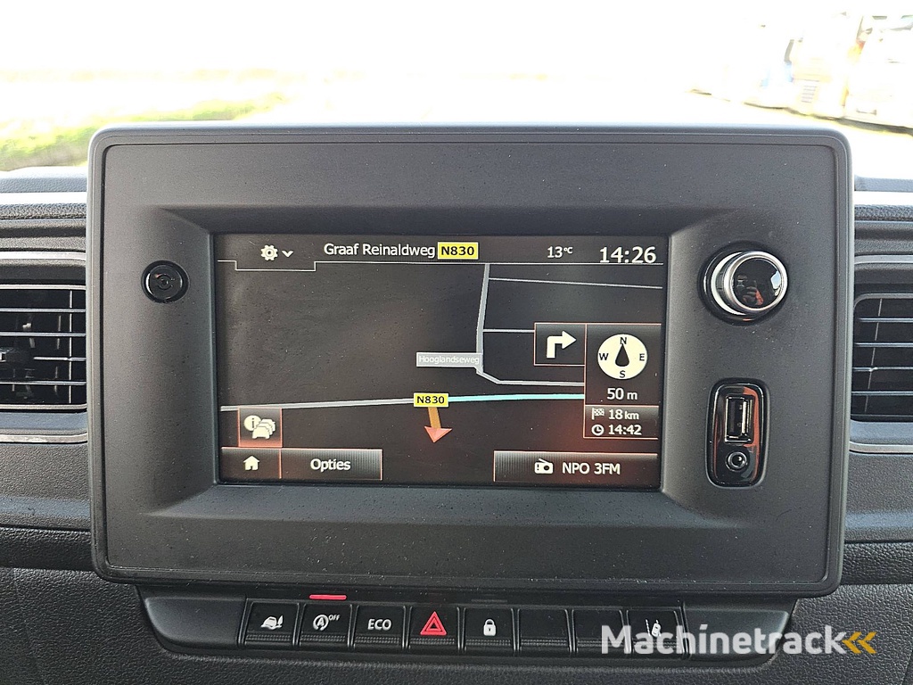 RENAULT MASTER 2.3 bakwagen laadklep !