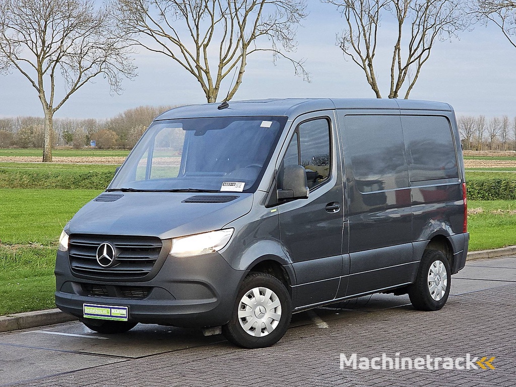 MERCEDES-BENZ SPRINTER 214 l1h1 trekhaak mbux