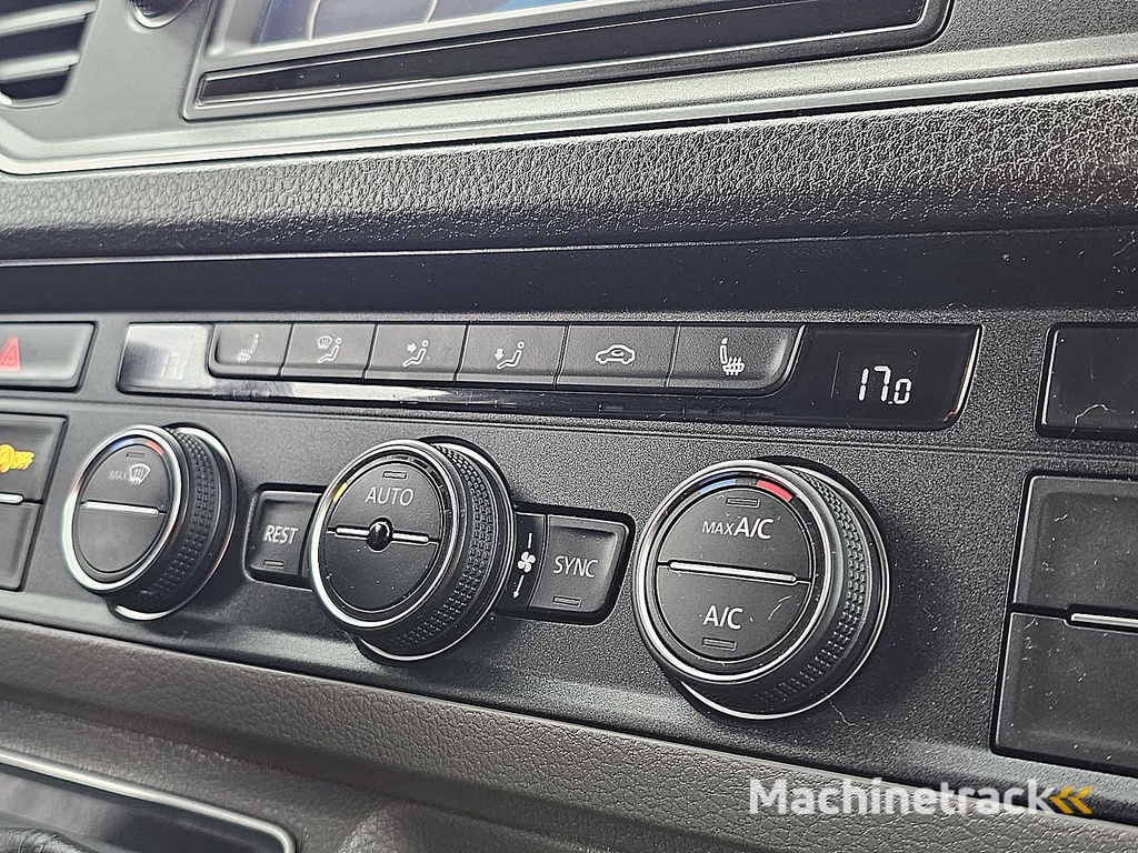 VOLKSWAGEN CRAFTER 35 2.0 l3h2 navi trekhaak!