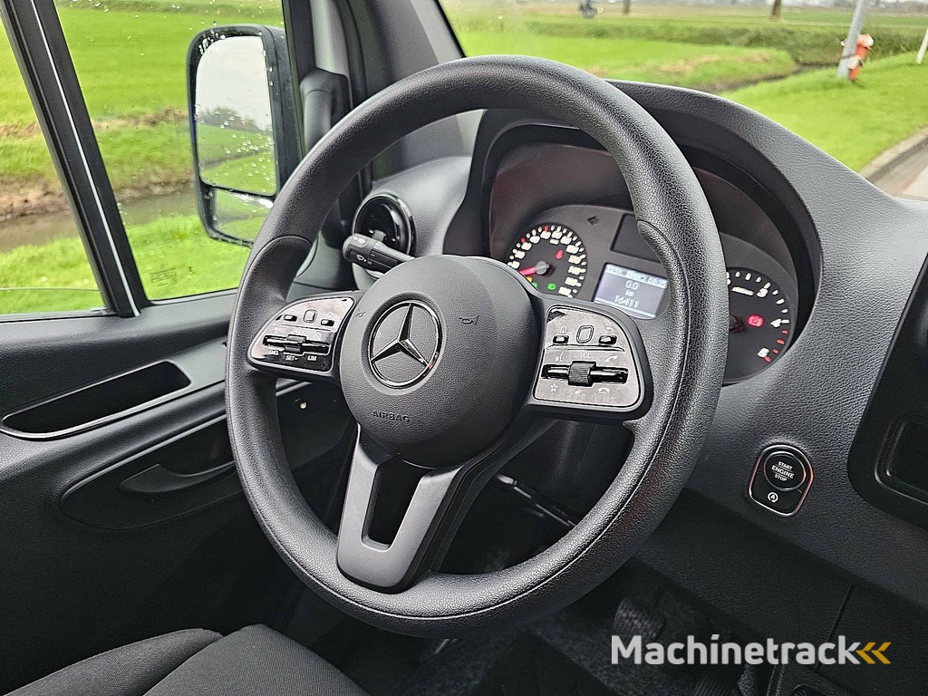 MERCEDES-BENZ SPRINTER 317 l2h2 mbux navi rwd!