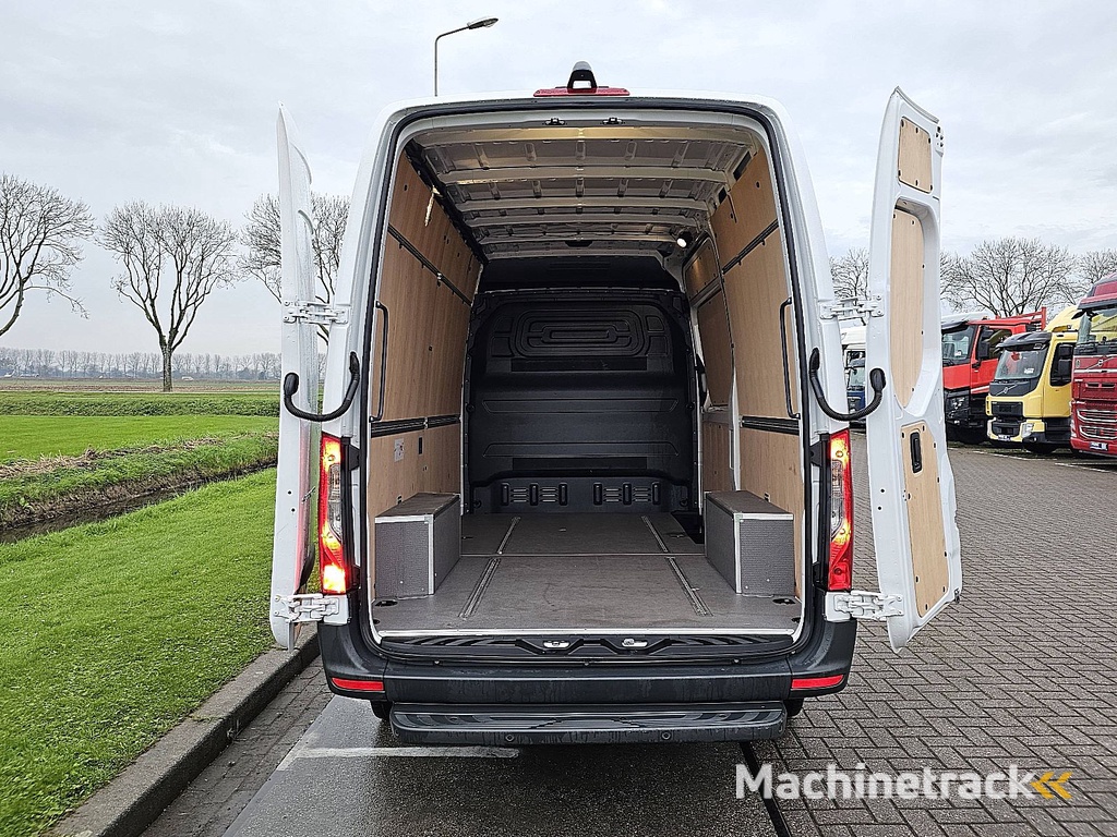 MERCEDES-BENZ SPRINTER 317 l2h2 mbux navi rwd!