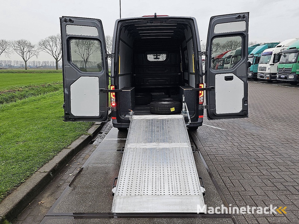 VOLKSWAGEN CRAFTER 35 2.0 l3h3 led carplay