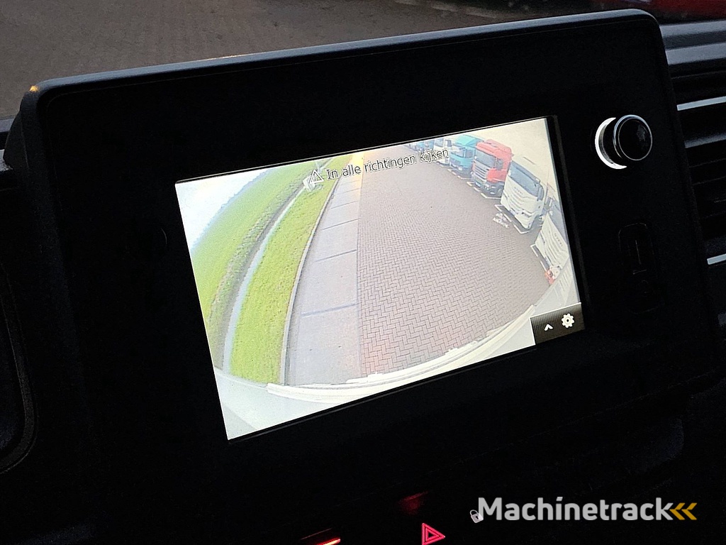 RENAULT MASTER 2.3 bakwagen laadklep!