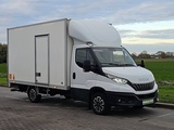 Miniaturansicht von IVECO DAILY 35 S 16 aut. laadklep