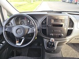 Minituur van MERCEDES-BENZ VITO 111 lang