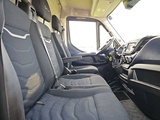 Minituur van IVECO DAILY 35S18 ac automaat euro6