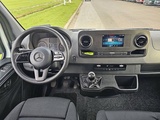 Minituur van MERCEDES-BENZ SPRINTER 311 tourer 9-persoons!