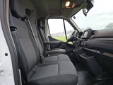 Minituur van RENAULT MASTER 2.3 bakwagen laadklep!