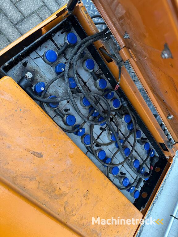 VS-21930 Elektrische compacte triplex heftruck Still R 50-10