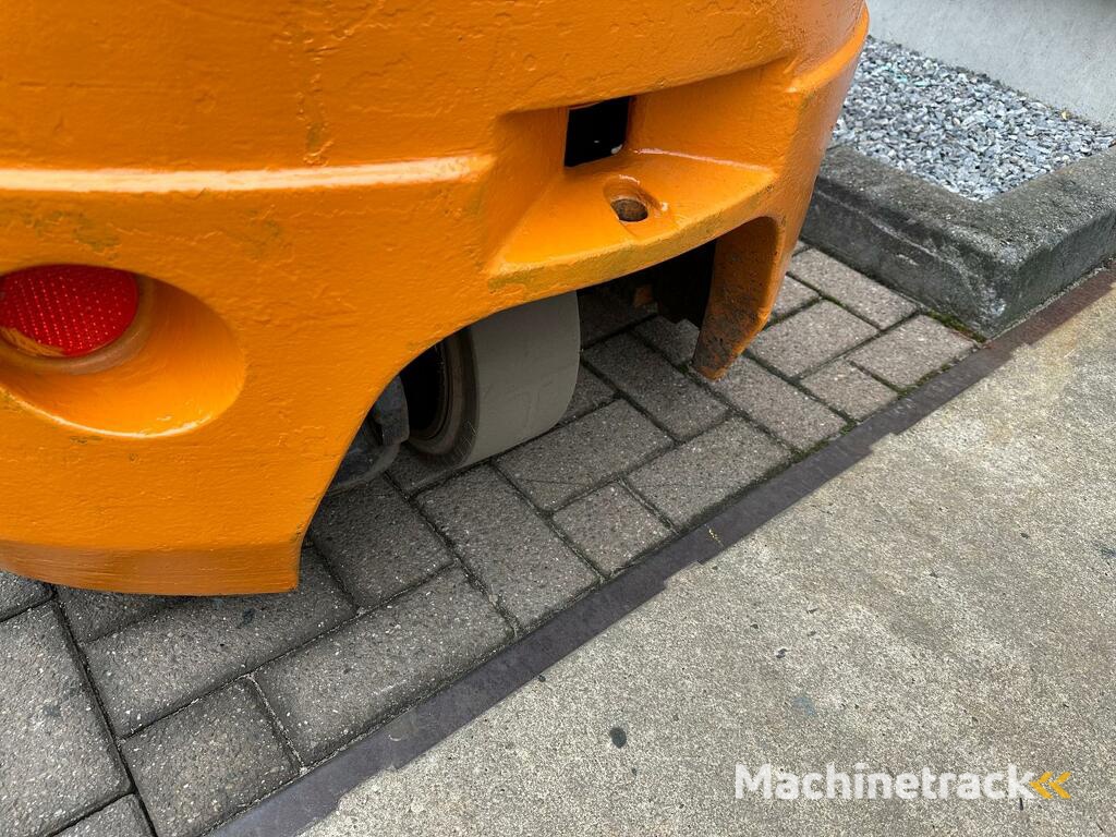 VS-21930 Elektrische compacte triplex heftruck Still R 50-10