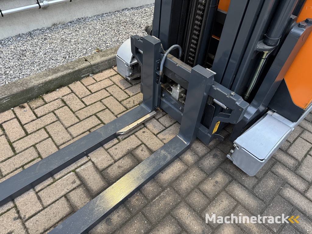 VS-21962 Triplex reachtruck Still FMX17 10.200mm BJ2013