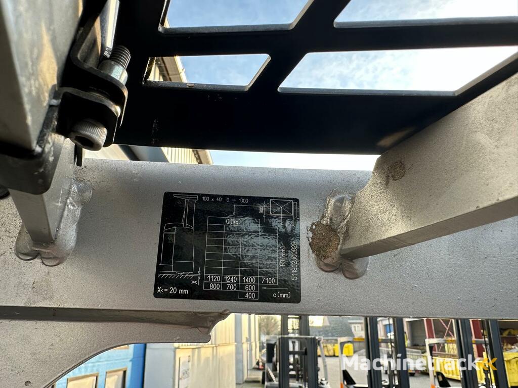 VS-21964 Triplex reachtruck Still FMX14 BJ2018