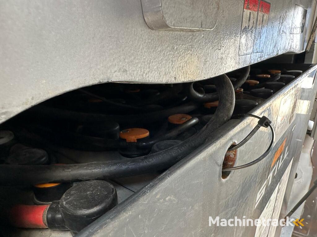 VS-22140 Elektrische triplex heftruck Still RX60-35 Vorkenspreider