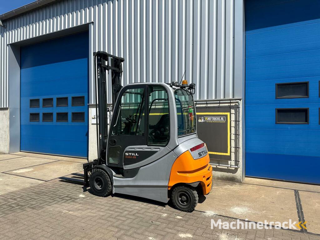 VS-22106 Elektrische Duplex heftruck Still RX60-25 Vorkenspreider