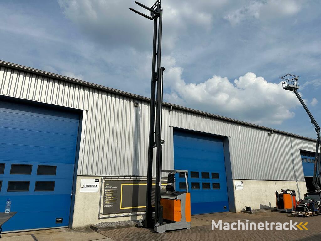 VS-22151 Reachtruck FM-X14 BJ2015 9.200mm Sideshift