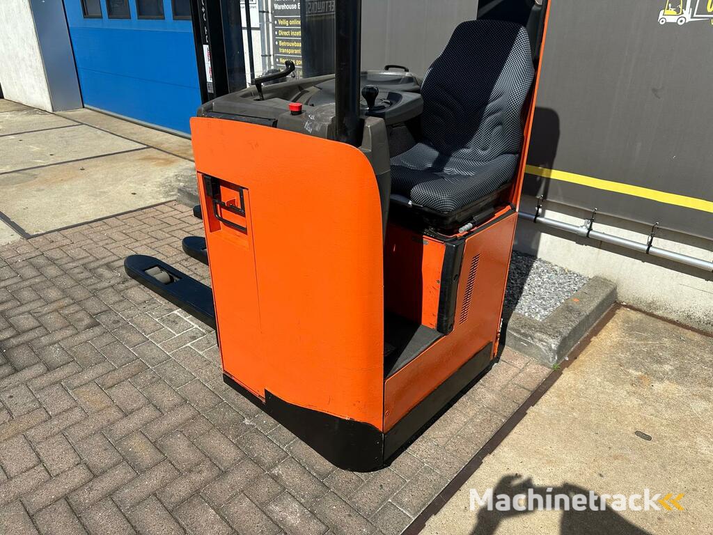 VS-22264 Elektrische zit-stapelaar BT 2900mm bj2016