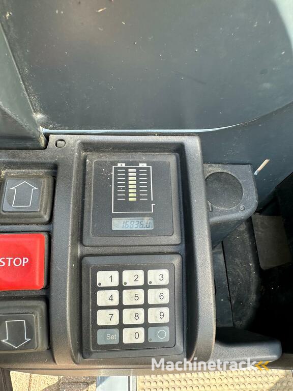 VS-22352 Elektrische palletwagen Jungheinrich ECE 225 XL lange lepels