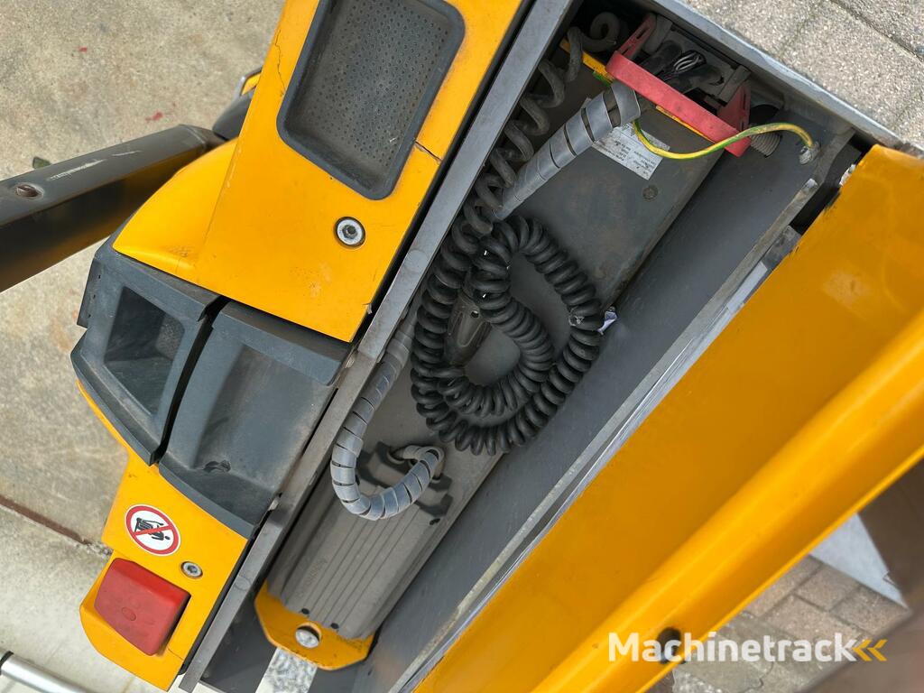 VS-22409 Elektrische stapelaar JungheinrichEMD118i Initiele lift 1860mm