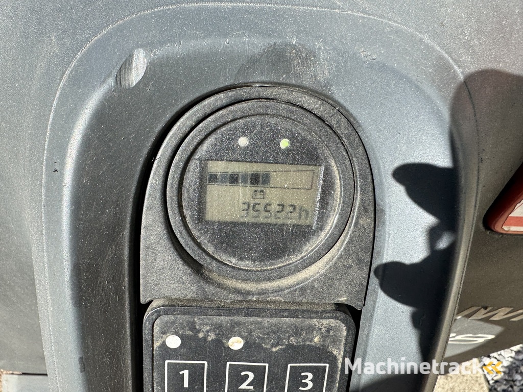 VS-22323 Elektrische palletwagen linde T18 BJ2010 FRUITREK