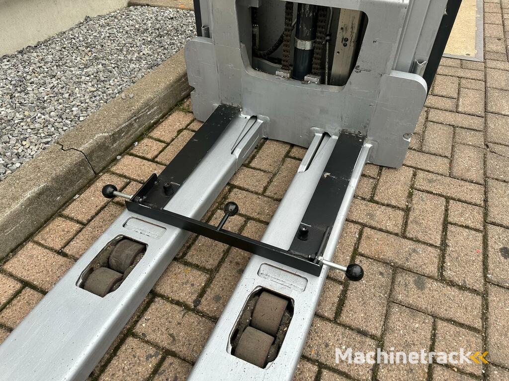 VS-22420 Elektrische triplex stapelaar Still EXVSF14 4716mm