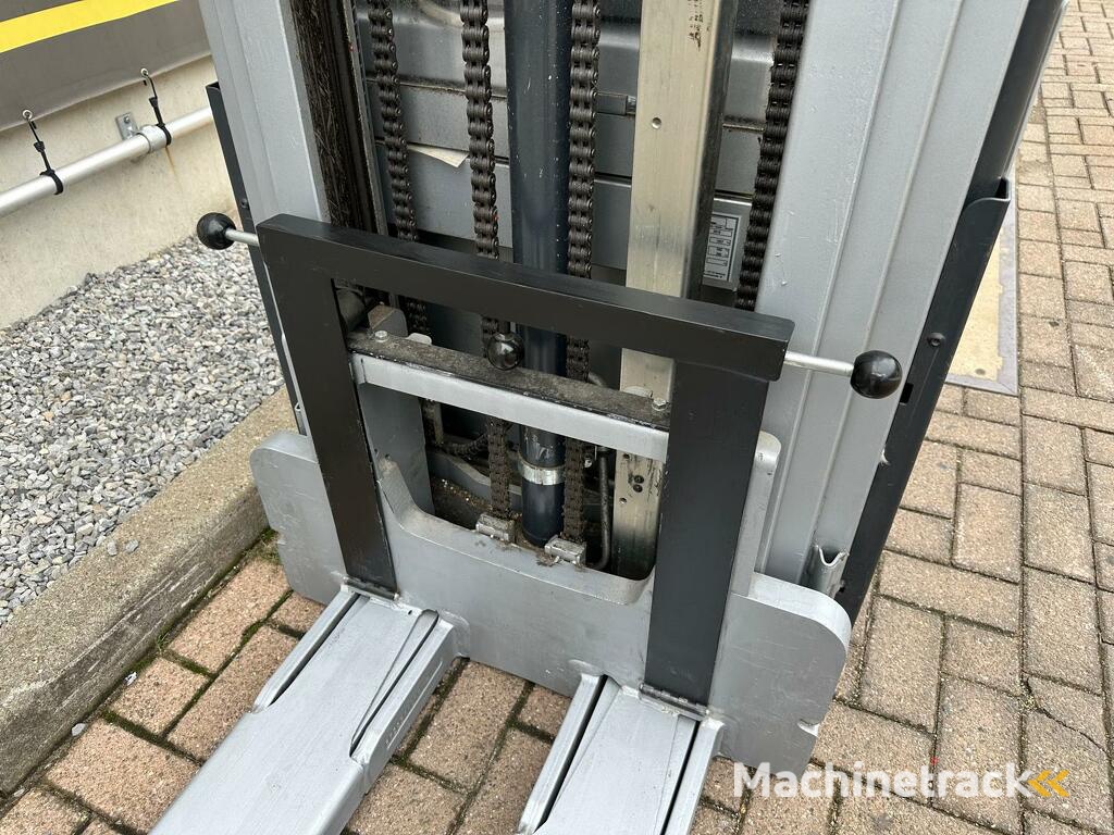 VS-22420 Elektrische triplex stapelaar Still EXVSF14 4716mm