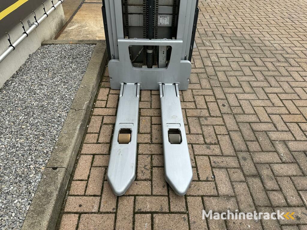 VS-22422  Elektrische triplex stapelaar Still EXVSF14 5016mm