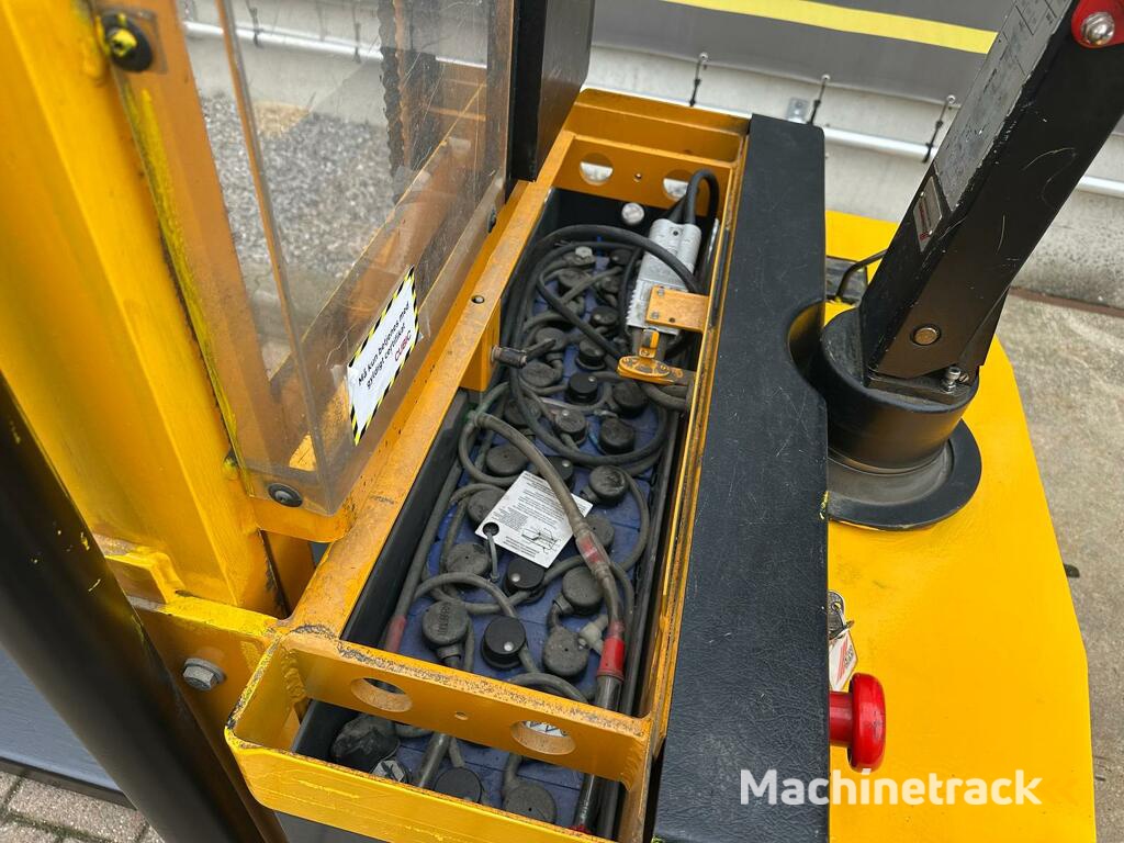 VS-22448 Elektrische stapelaar S14i lange lepels 3.350mm