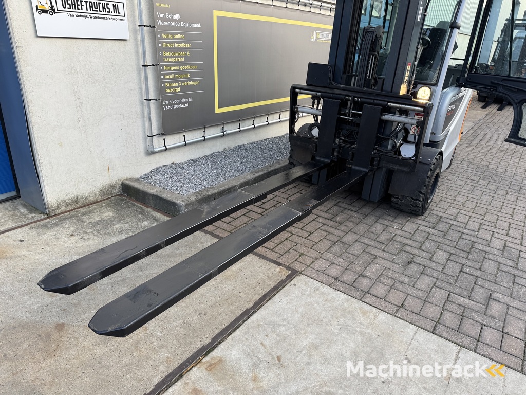 VS-22454 Elektrische triplex heftruck Still RX60-35 Hydraulic telescopic vorken