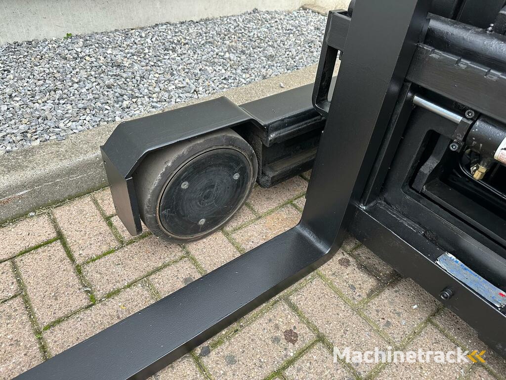 VS-22457 Reachtruck BT RRM14 Freelift 6300mm Sideshift