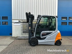 vs-22455-elektrische-triplex-container-heftruck-still-rx60-35