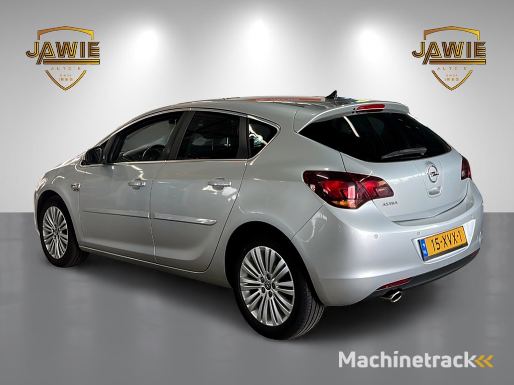 Opel Astra 1.4 Turbo Sport 15-XVX-1