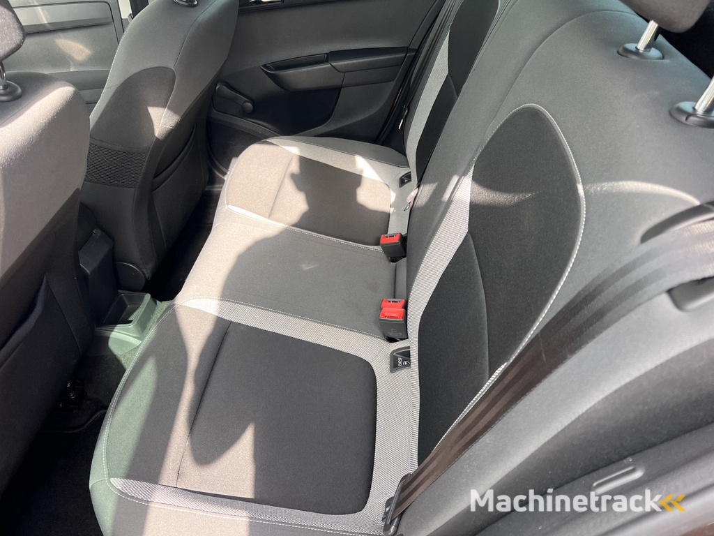 ŠKODA Fabia 1.0 Active JFS-09-G