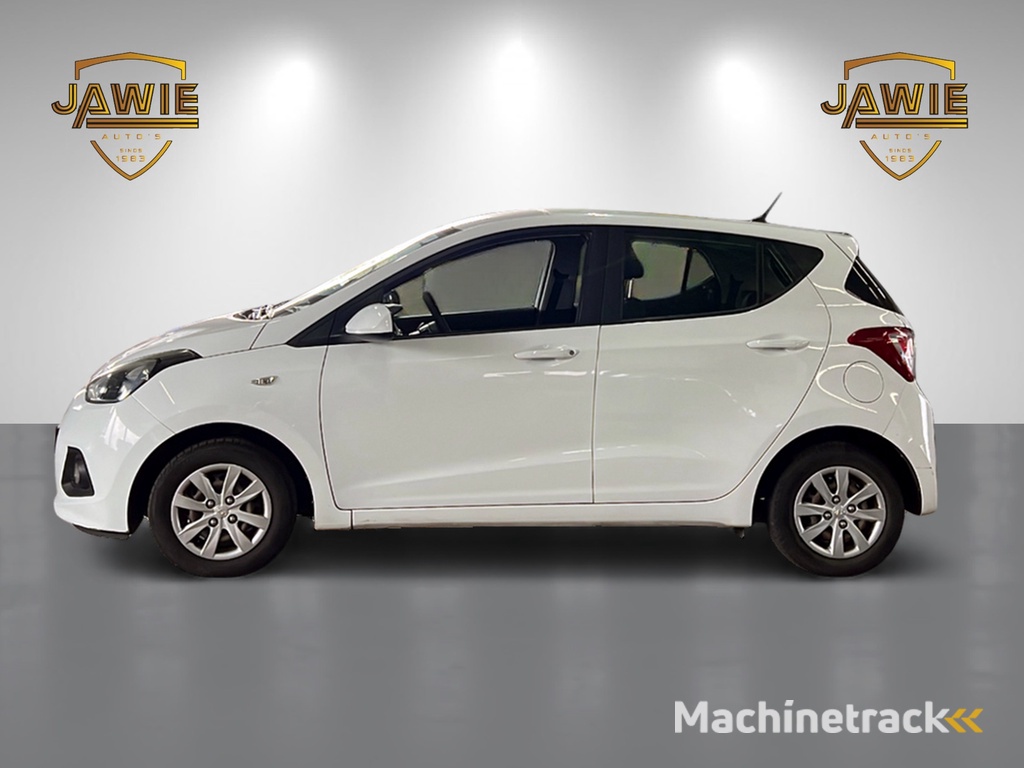 Hyundai i10 1.0i i-Motion Comfort nieuwe koppeling HX-328-G