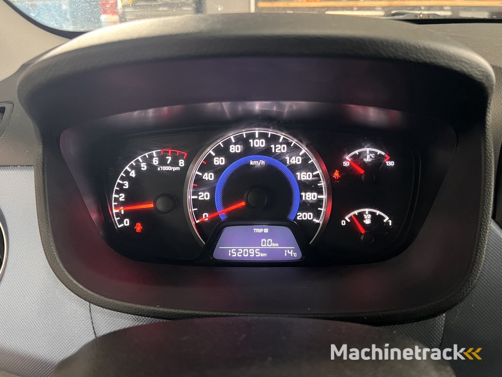 Hyundai i10 1.0i i-Motion Comfort nieuwe koppeling HX-328-G