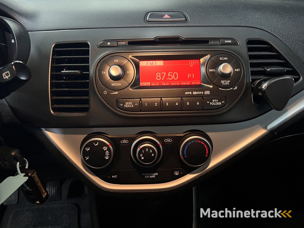 Kia Picanto 1.0 CVVT Comfort Pack nieuwe koppeling 30-RKD-1